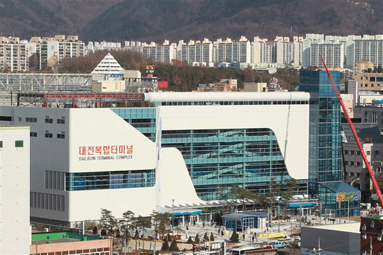 16일 준공식을 가진 대전복합터미널.