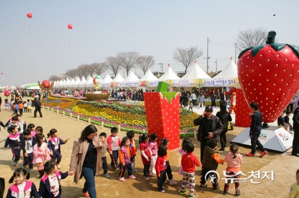 충남도 논산에 ‘딸기향 농촌테마공원’ 조성