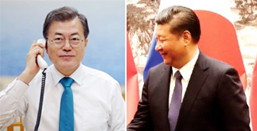 지난 10일 문재인 대통령과 시진핑 중국 국가주석이 전화 통화를 한 내용을 중국 외교부가 11일 그 내용을 공개했다. 사진은 문재인 대통령(왼쪽)과 시진핑 중국 국가 주석 모습 (출처: 청와대)