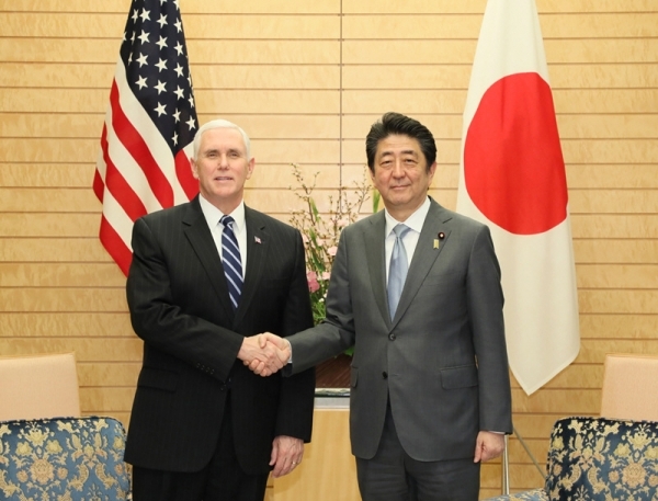 미국 마이크 펜스 부통령과 일본 아베신조 총리 (출처: 일본 총리실)