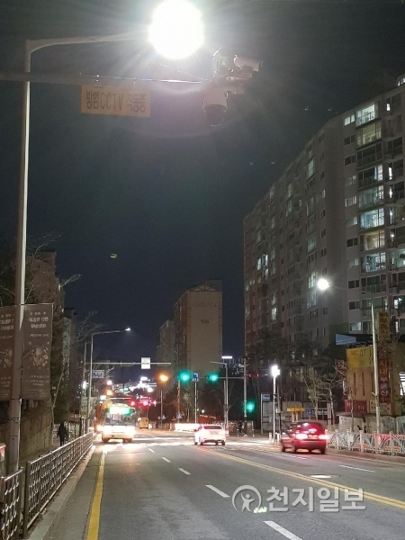 ‘고효율 조명기기 교체사업’ 후 도로 모습. (제공: 천안시) ⓒ천지일보(뉴스천지) 2018.3.15