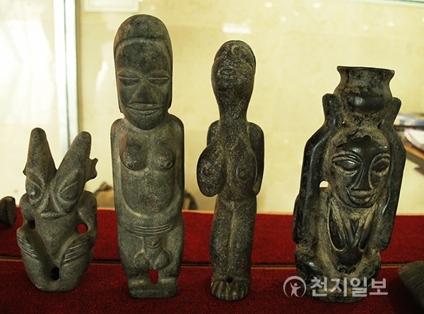 다양한 종류의 흑피옥 ⓒ천지일보(뉴스천지) 2018.3.26