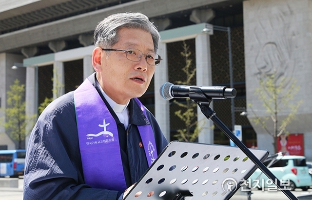 NCCK 정의평화위원장 남재영 목사가 설교를 하고 있다. ⓒ천지일보(뉴스천지) 2018.4.4