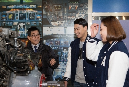 한국에어텍 항공정비 실습 수업 모습 (제공: 한국에어텍항공직업전문학교)