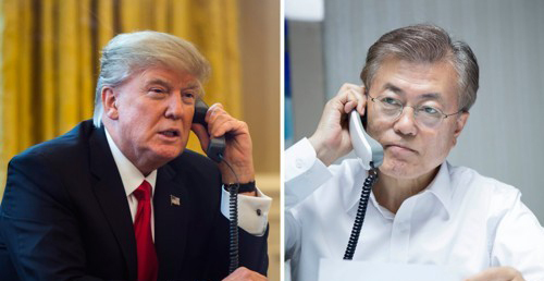 문재인 대통령(오른쪽)과 도널드 트럼프 미국 대통령(왼쪽)이 통화하는 모습. (출처: 연합뉴스)