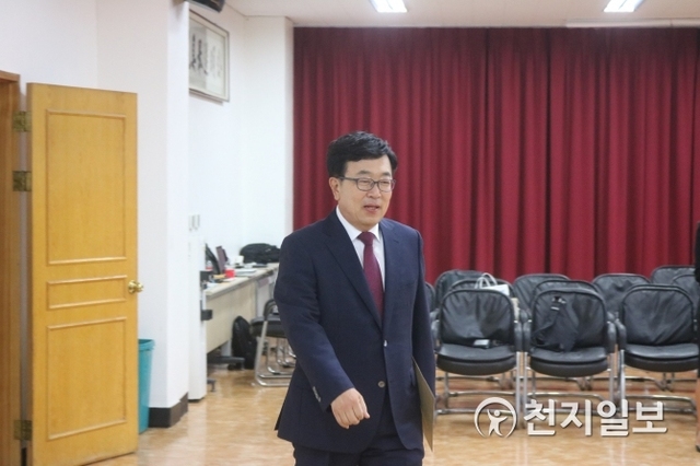 [6.13선거] 자유한국당 서병수 부산시장 후보 등록 ⓒ천지일보(뉴스천지) 2018.5.24