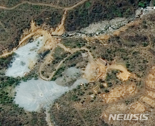 미국 민간위성회사 디지털 글로브사의 위성이 7일 촬영한 북한 풍계리 핵실험장 지역의 모습. 디지털 글로브는 이 사진을 16일 공개했다. (출처: 뉴시스)