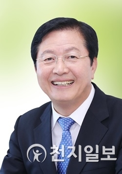 대전시 구청장협의회장으로 선출된 장종태 서구청장.