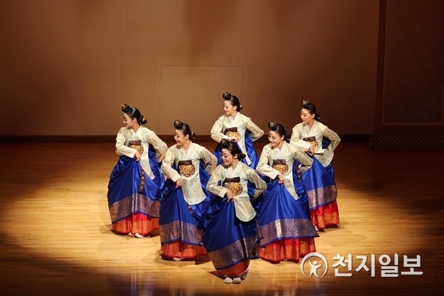 대전시립연정국악원이 9월부터 11월까지 매주 토요일 오후 2시 국악원 작은마당에서 ‘토요상설 국악공연’을 개최한다. (제공: 대전시) ⓒ천지일보 2018.8.20