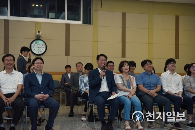 인삿말하는 박재범 구청장. (제공: 부산 남구청) ⓒ천지일보 2018.9.3