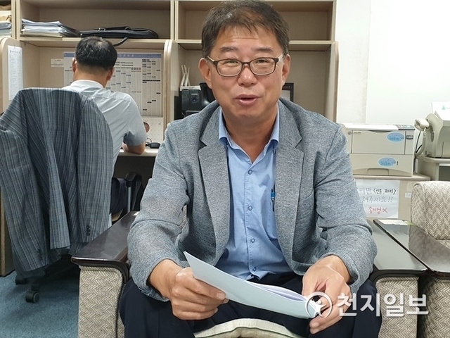 대전시 임 묵 보건복지여성국장이 오는 5일 대전시청에서 열리는 2018 대전여성 취업·창업 박람회에 대해 브리핑하고 있다. ⓒ천지일보 2018.9.3