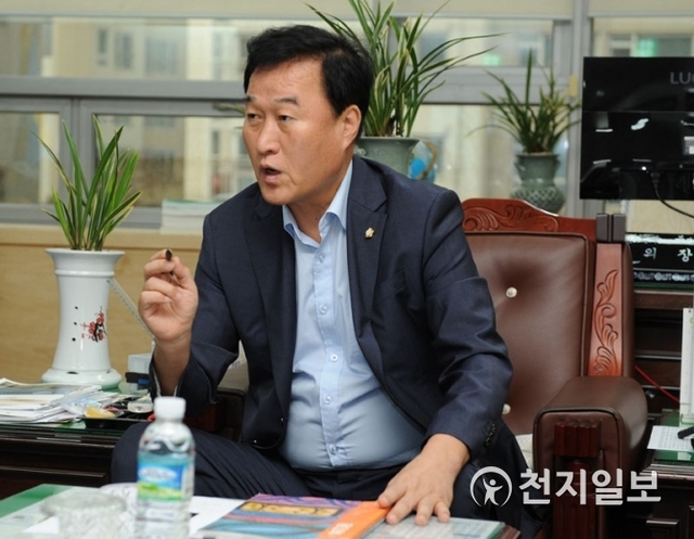 장강식 부산진구 의장. (제공: 부산진구의회) ⓒ천지일보 2018.10.7