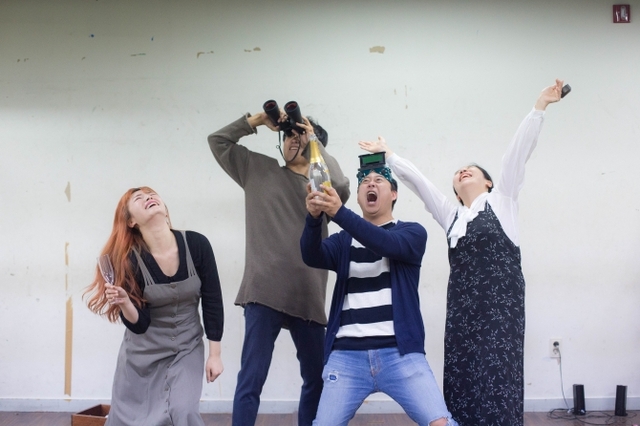 연극 ‘일루전’ 연습사진. (제공: 티위스컴퍼니)