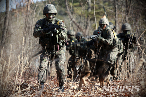 지난 3월 육군 제39보병사단 야외기동훈련 모습. (출처: 뉴시스) 2018.10.26