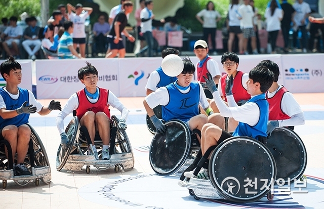 2016년 휠체어럭비 경기 (출처: 서울시)
