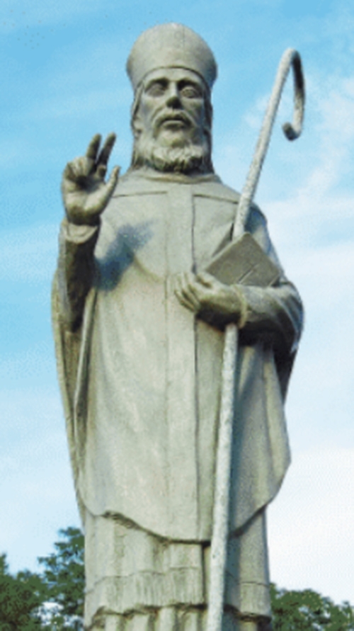 말라키 예언서 저자 대주교 성 말라키 오모게어의 동상. (출처: 위키백과)
