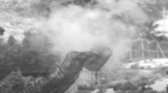 지난 2015년 8월 4일 서부전선 DMZ에서 북한이 매설한 목함지뢰가 폭발하는 모습이 담긴 열상감시장비(TOD) 영상 캡처. 하재헌 중사가 당시 부상을 당했다. (출처: BBC, 국방부) 2019.1.13
