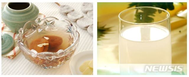 북한 노동신문이 5일 설 명절 음식에 대해 소개했다. 사진은 수정과와 식혜. (출처: 뉴시스)