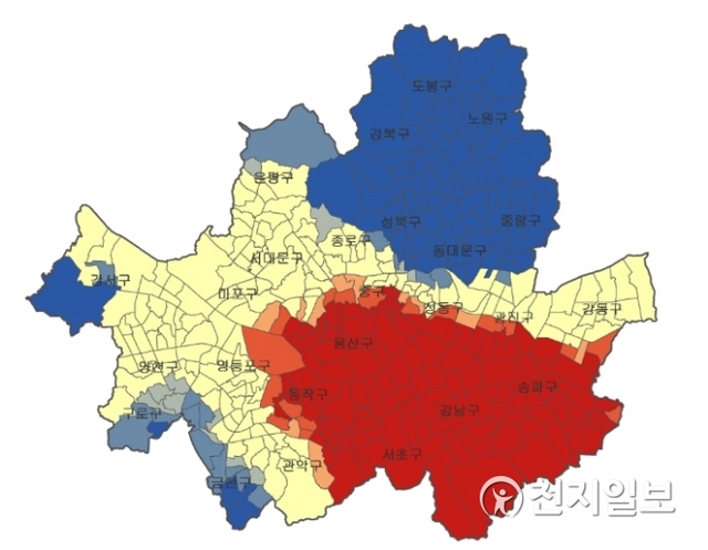 서울시 일자리 핫스팟-콜드스팟 지도, 붉은 색은 핫스팟(상위계층 밀집지역), 푸른 색은 콜드스팟(하위계층 밀집지역)을 의미한다. (출처: 고용노동부)