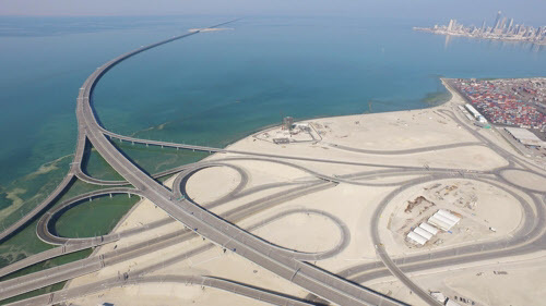 현대건설이 시공한 쿠웨이트 셰이크 자베르 코즈웨이 교량 공사가 지난 1일(현지시간) 준공했다. (제공: 현대건설)