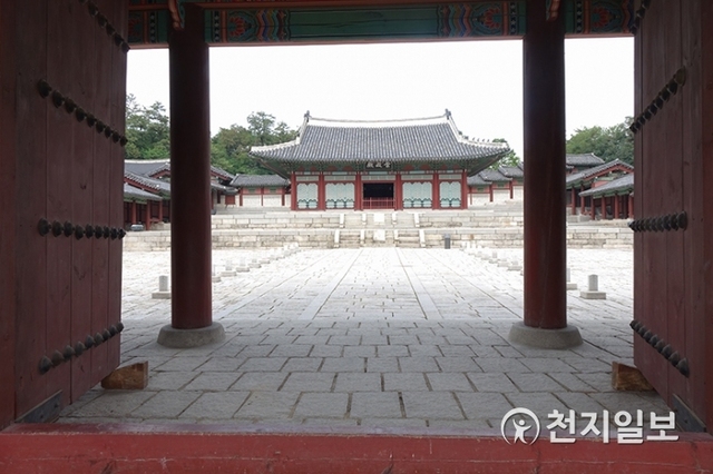 경희궁은 조선 5대 궁궐 중 가장 작지만 은은한 매력이 가득한 곳이다ⓒ천지일보DB