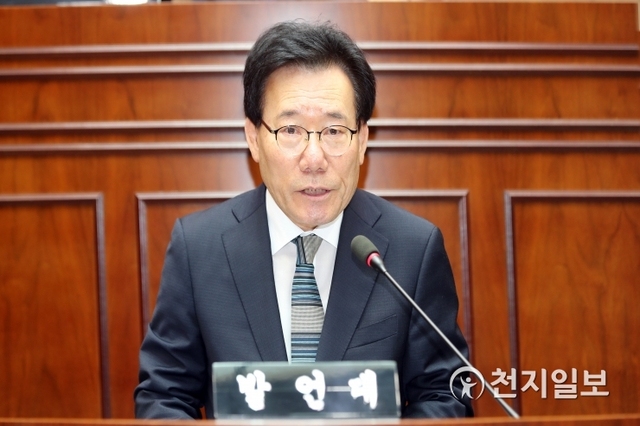 김정기 의원이 20일 열린 제3차 본회의에서 5분 자유발언을 하고 있다. (제공: 부안군의회) ⓒ천지일보 2019.6.20