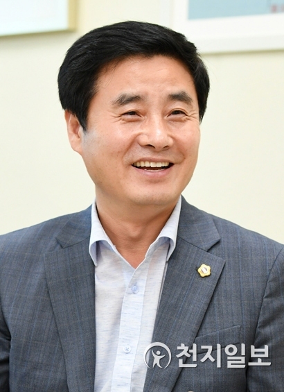 자유한국당 신임 원내대표, 이정훈 의원 (제공: 경남도) ⓒ천지일보 2019.6.25