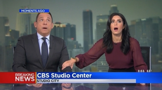 CBS의 캘리포니아 지역방송도 스튜디오가 흔들리는 장면을 그대로 생방송으로 중계했다(출처: CBS 캘리포니아 지역방송 캡처)