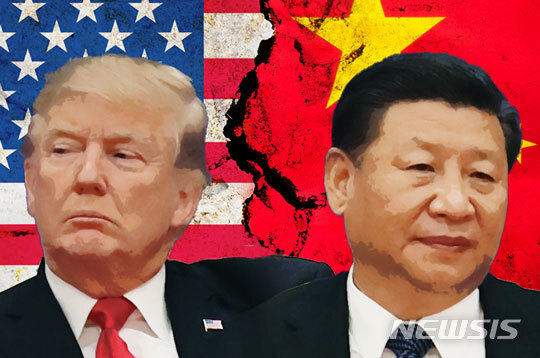 도널드 트럼프 미국 대통령이 예고한 3천억 달러어치 중국산 제품에 대한 10%의 관세가 현실화되면 미국 실리콘밸리에도 경제 타격이 불가피할 전망이다(출처: 뉴시스)