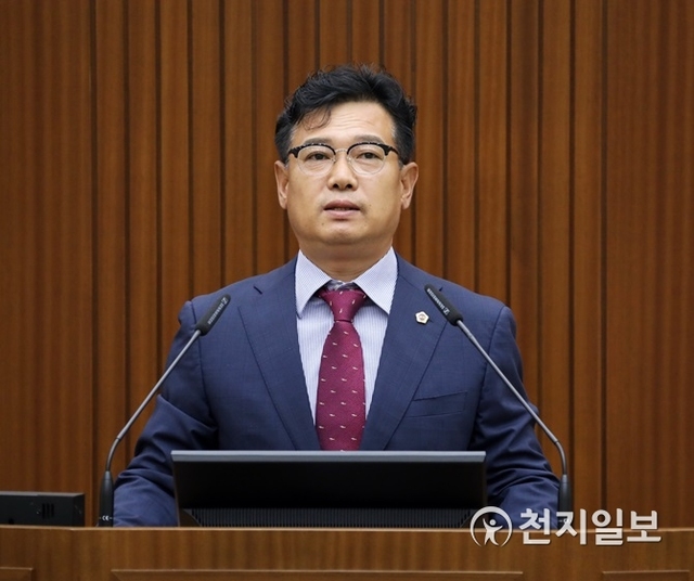 세종시의회 김원식 의원. (제공: 세종시의회) ⓒ천지일보 2019.8.27