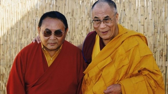 달라이 라마와 함께 한 소걀 린포체. (출처: AFP통신)