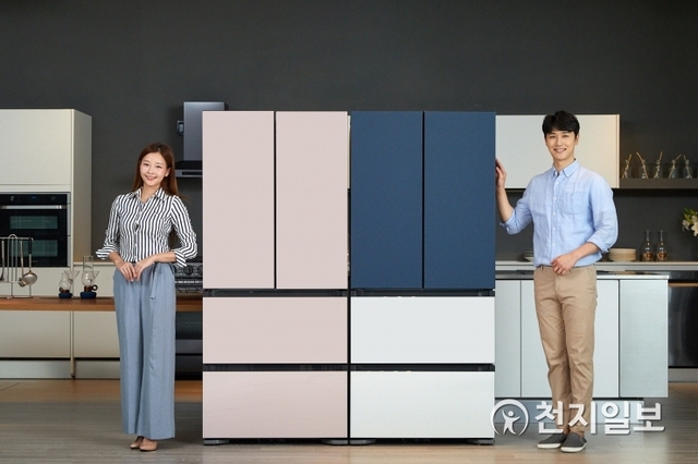 삼성전자가 ‘비스포크(BESPOKE)’ 디자인을 적용한 ‘김치플러스 비스포크’ 4도어 냉장고를 3일 새롭게 출시한다고 2일 밝혔다. (제공: 삼성전자) ⓒ천지일보 2019.9.2