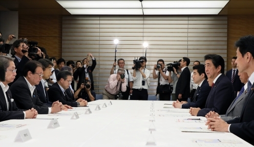 지난 8월 30일 아베신조(安倍晋三) 일본 총리가 각료회의를 열고 있는 모습 (출처: 일본 총리실 홈페이지) 2019.9.11