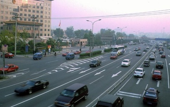 베이징의 시내도로(출처: BBC캡처)