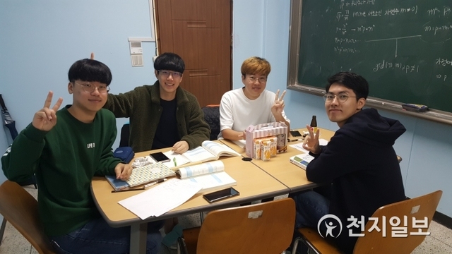 수학교육과 MPPM(목포대 수학자들) 학습 장면. (제공: 국립목포대학교) ⓒ천지일보 2019.10.29