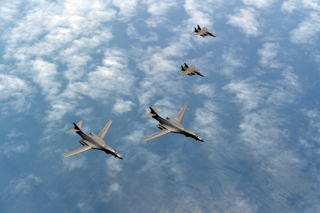 B1-B 랜서, F-22 랩터 등 미국 전략자산이 참여한 한미연합공중훈련 모습 자료 사진 (출처: 공군) ⓒ천지일보DB