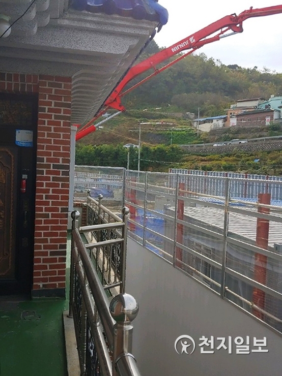 [천지일보 진주=최혜인 기자] 옥봉동 소재 LH행복주택 건설현장 인근 주택 모습. ⓒ천지일보 2019.11.12