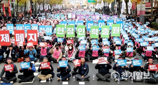 [현장in] 철도노조 파업 첫주말… 수험생도 여행객도 “불편 없었다”