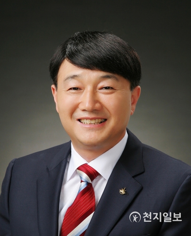 지방의정 봉사상 수상자 조현신 진주시의회 운영위원장. (제공: 진주시의회) ⓒ천지일보 2020.1.30