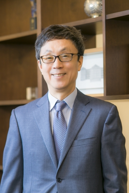 경희대학교 제16대 총장으로 한균태 교수(사진)가 14일 공식 취임했다. (제공: 경희대학교)