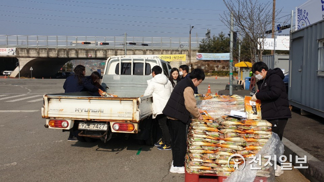 우한교민들이 2주간 격리생활을 하는 동안 충남 아산시에 후원의 손길이 이어졌다. (제공: 아산시) ⓒ천지일보 2020.2.21