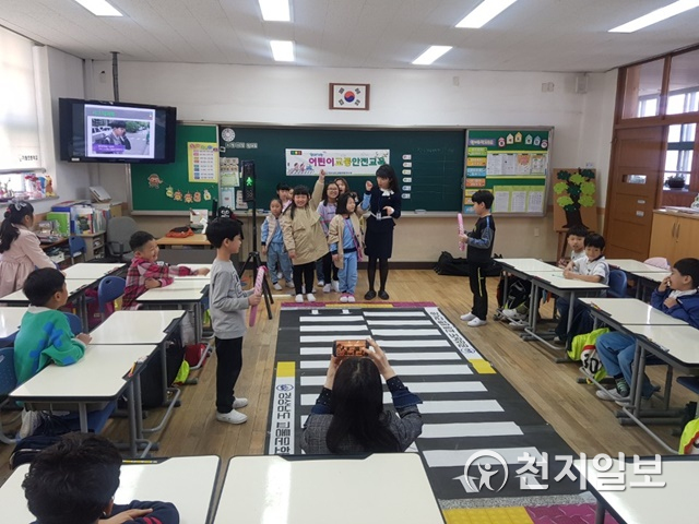 경남교통문화연수원이 26일 어린이 교통안전 교육을 ‘100만 명’ 돌파했다고 밝혔다. (제공=경남교통문화연수원) ⓒ천지일보 2020.3.26