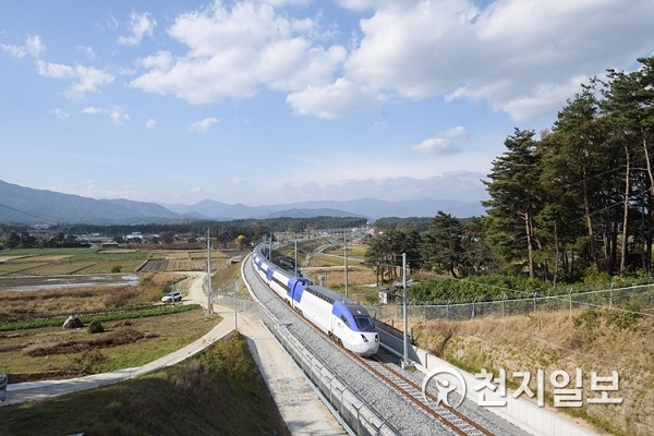 한국철도 KTX (제공: 한국철도) ⓒ천지일보 2020.1.31