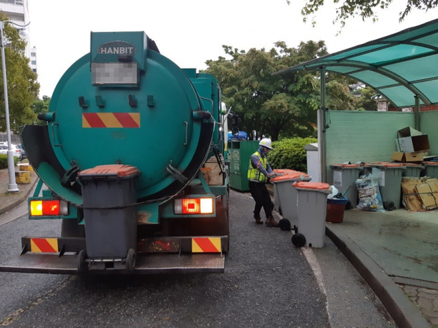 나주시가 신종 코로나바이러스 감염증(코로나19)으로 인해 경제적 어려움을 겪는 지역 소형음식점을 대상으로 오는 9월 20일까지 4개월 간 음식물쓰레기를 무상 수거한다. (제공: 나주시) ⓒ천지일보 2020.5.18