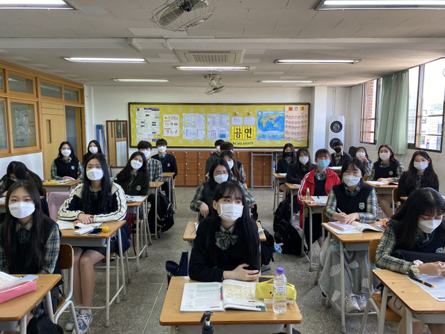 [사진자료] 안산디자인문화고등학교, 버츄얼콰이어 제작 (3) ⓒ천지일보 2020.5.21