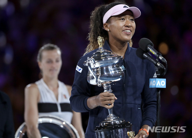 오사카 나오미가 호주 멜버른 로드 레이버 아레나에서 열린 '2019 호주오픈' 테니스 여자 단식 결승전에서 우승했다(출처: 뉴시스)