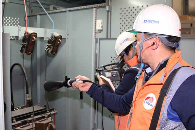 한국전력공사가 오는 10일부터 7월 10일까지 전국의 송전선로와 변전소, 배전선로, 대형건설현장에 이르는 1만 4626건의 전력 설비에 대해 국가안전대진단을 시행한다. ⓒ천지일보 2020.6.9