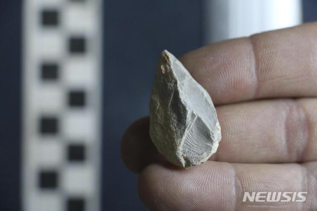 멕시코 동굴서 발견된 돌 도구. (출처: 뉴시스)