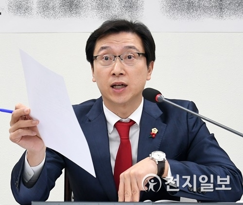 자유한국당 강민국 건설소방위원회위원장. (제공: 경남도) ⓒ천지일보 2019.1.23