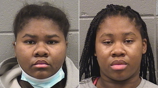 [서울=뉴시스]미 일리노이주 시카고의 21살과 18살 자매가 마스크를 착용하라는 가게 경비원과 말다툼을 벌이다 칼로 27차례나 경비원을 찔러 1급 살인미수 혐의로 체포돼 수감됐다. 언니 제시카 힐(왼쪽)과 동생 제일라 힐, (사진 출처 : CNN) 2020.10.29
